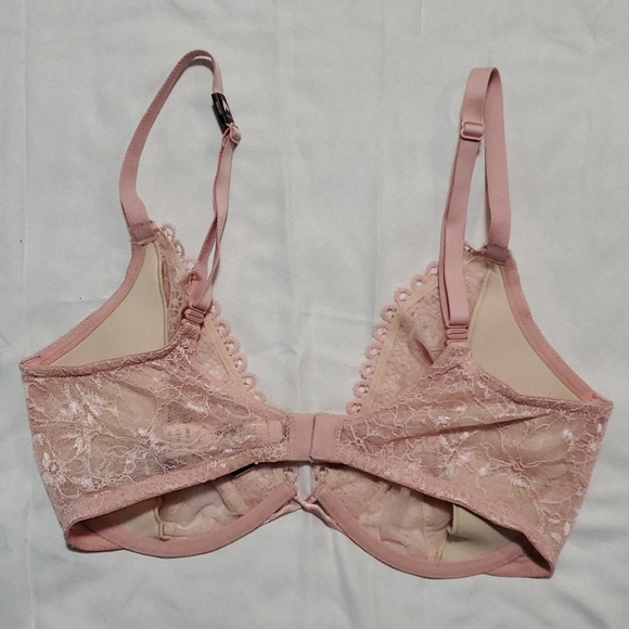 Victoria Secret Unlined Bra - Picture 2 of 5